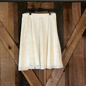 Bella D white skirt